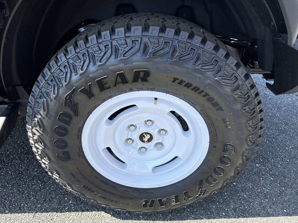 New 2025 Ford Bronco Heritage Edition image 19