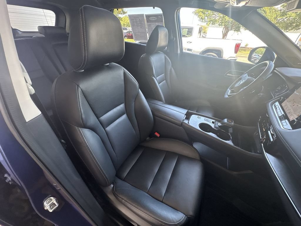 Used 2021 Nissan Rogue SL w/ Premium Package FWD image 29