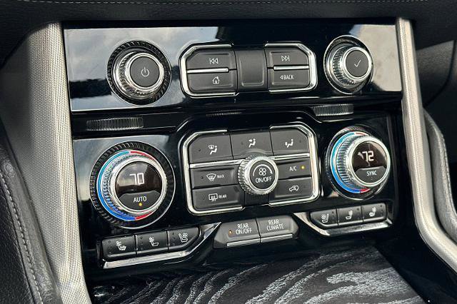 Certified 2021 GMC Yukon XL Denali w/ Denali Premium Package AWD/4WD image 30