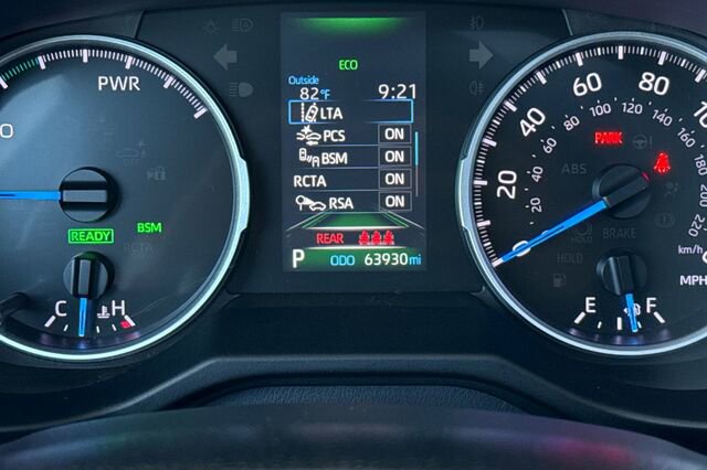 Used 2020 Toyota RAV4 XLE w/ Convenience Package AWD/4WD image 27