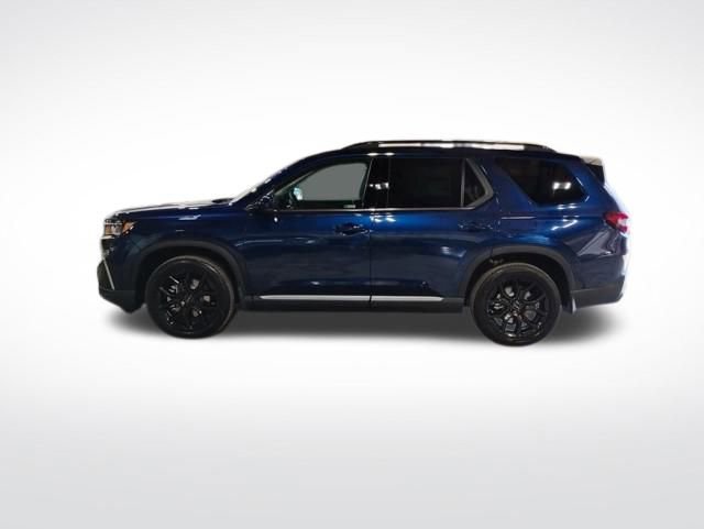 New 2025 Honda Pilot Touring image 6
