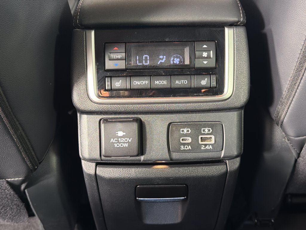 Used 2024 Subaru Ascent Touring AWD/4WD image 18