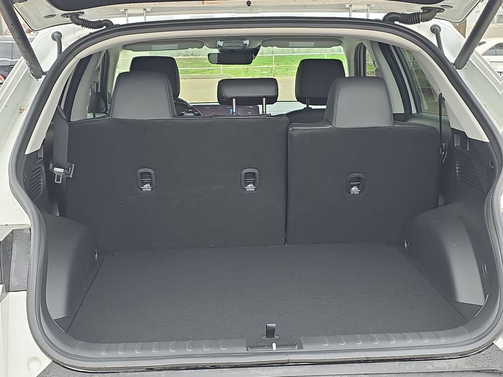 New 2026 Hyundai Ioniq 5 SEL image 12