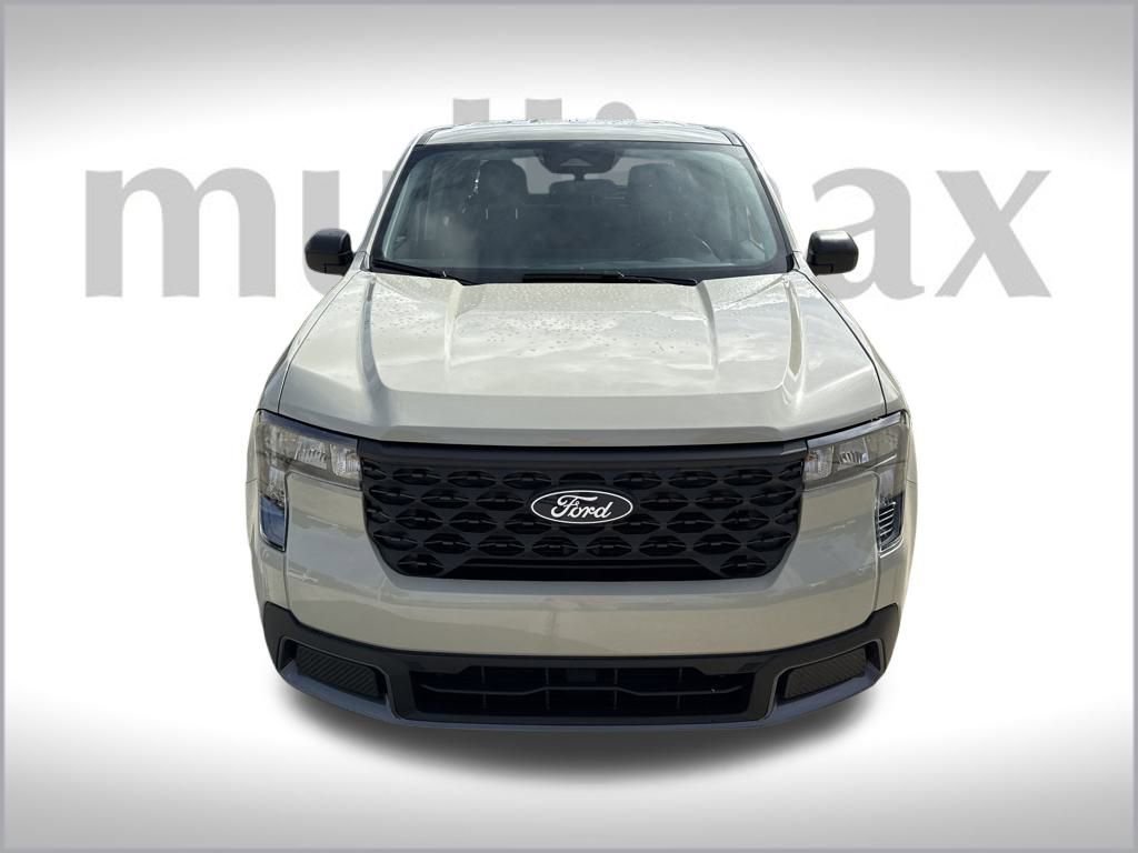New 2025 Ford Maverick XLT image 12