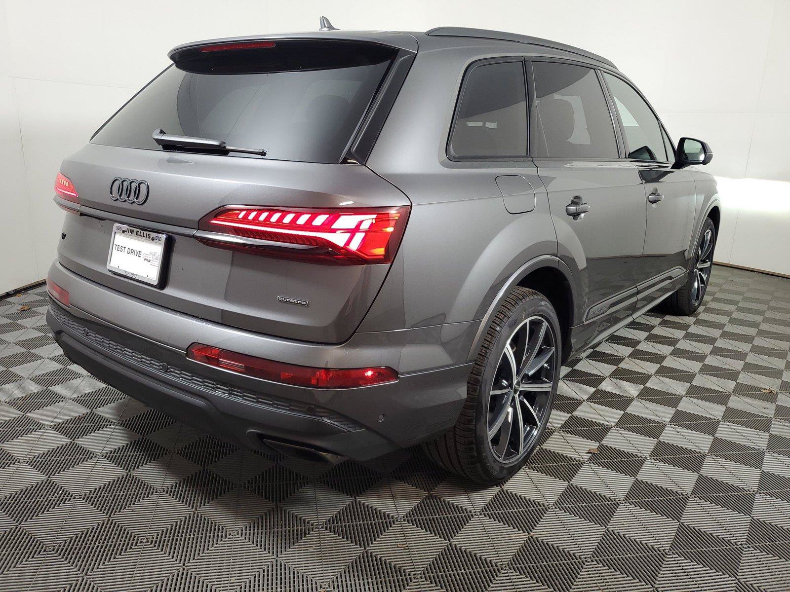 New 2026 Audi Q7 2.0T Premium Plus AWD/4WD image 6