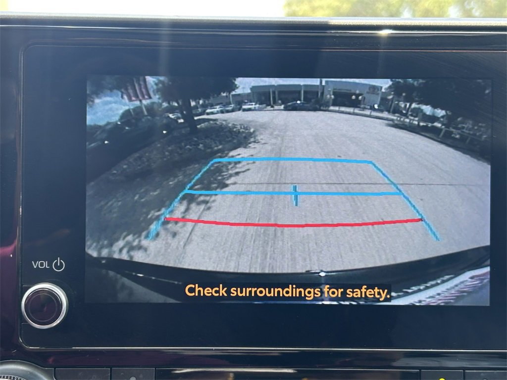 Certified 2023 Toyota Highlander XLE image 27