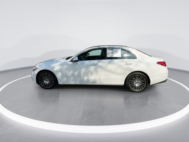Used 2025 Mercedes-Benz C 300 4MATIC Sedan image 5