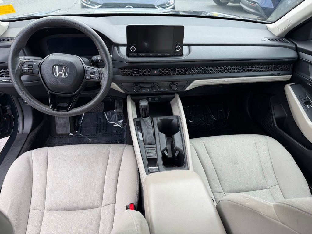 Used 2023 Honda Accord LX image 14