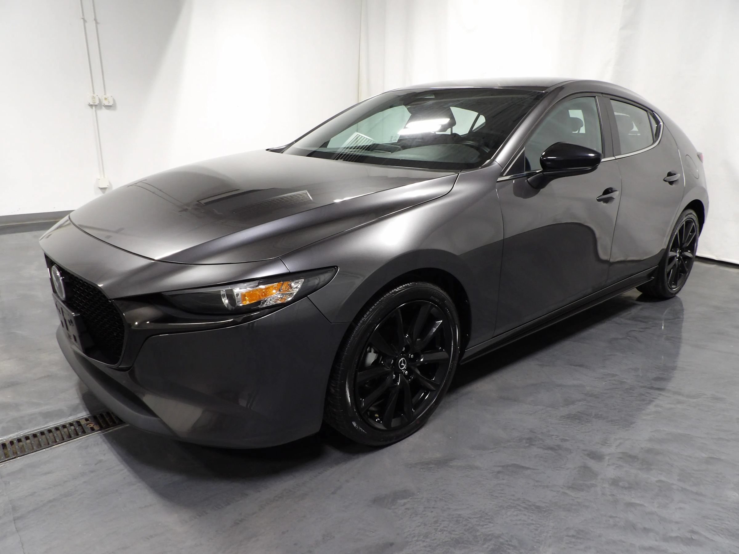 Used 2025 MAZDA MAZDA3 s Sport FWD image 3