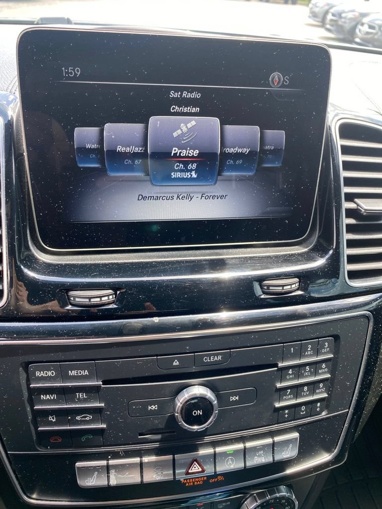 Used 2019 Mercedes-Benz GLS 450 4MATIC image 9