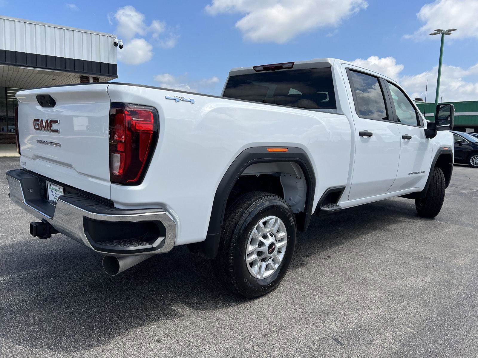 New 2025 GMC Sierra 2500 Pro w/ Convenience Package image 6