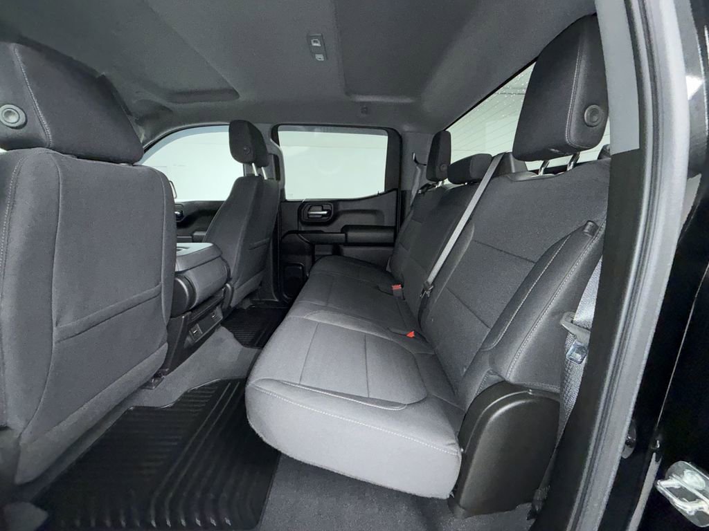 Used 2022 Chevrolet Silverado 1500 Custom image 4