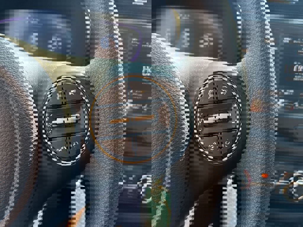 Used 2025 Kia Soul S image 22