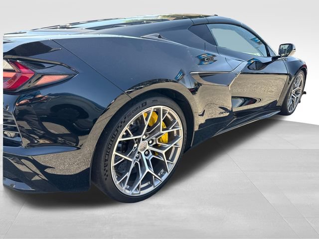 Used 2026 Chevrolet Corvette ZR1 w/ ZR1 Carbon Fiber Aero Package RWD image 31