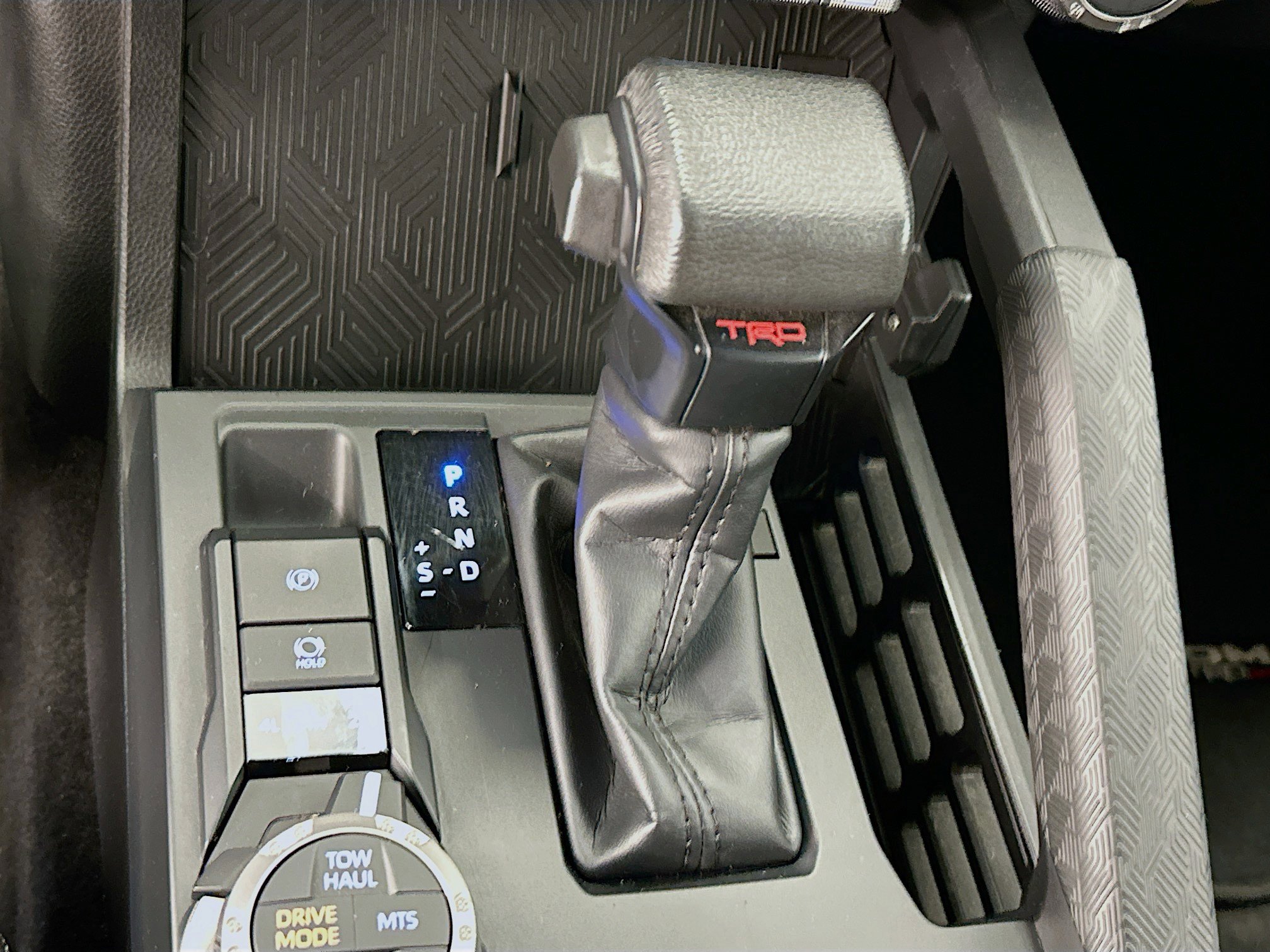 Used 2024 Toyota Tacoma TRD Off-Road image 25