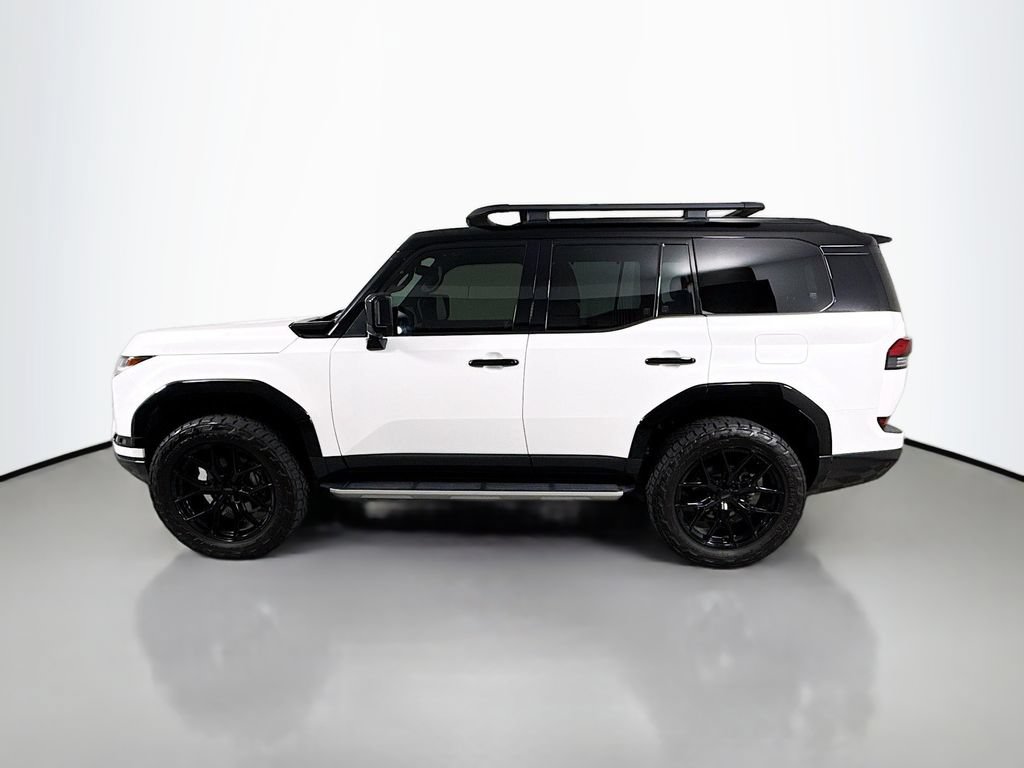 Used 2024 Lexus GX 550 w/ Accessory Package (31) AWD/4WD image 8