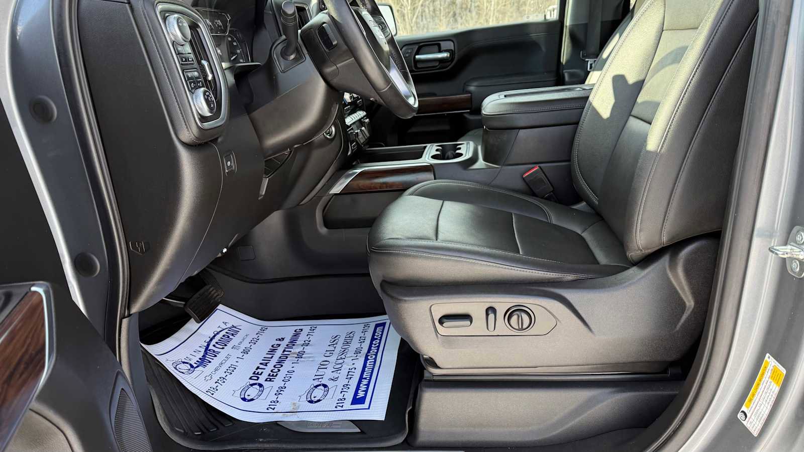 Used 2022 GMC Sierra 1500 SLT w/ SLT Convenience Package image 7