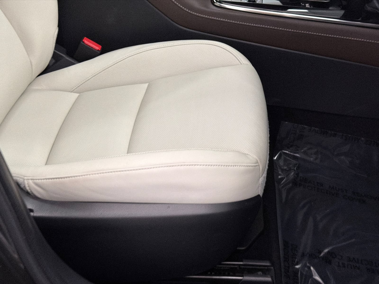 Used 2023 MAZDA CX-30 AWD 2.5 S w/ Premium Package image 12