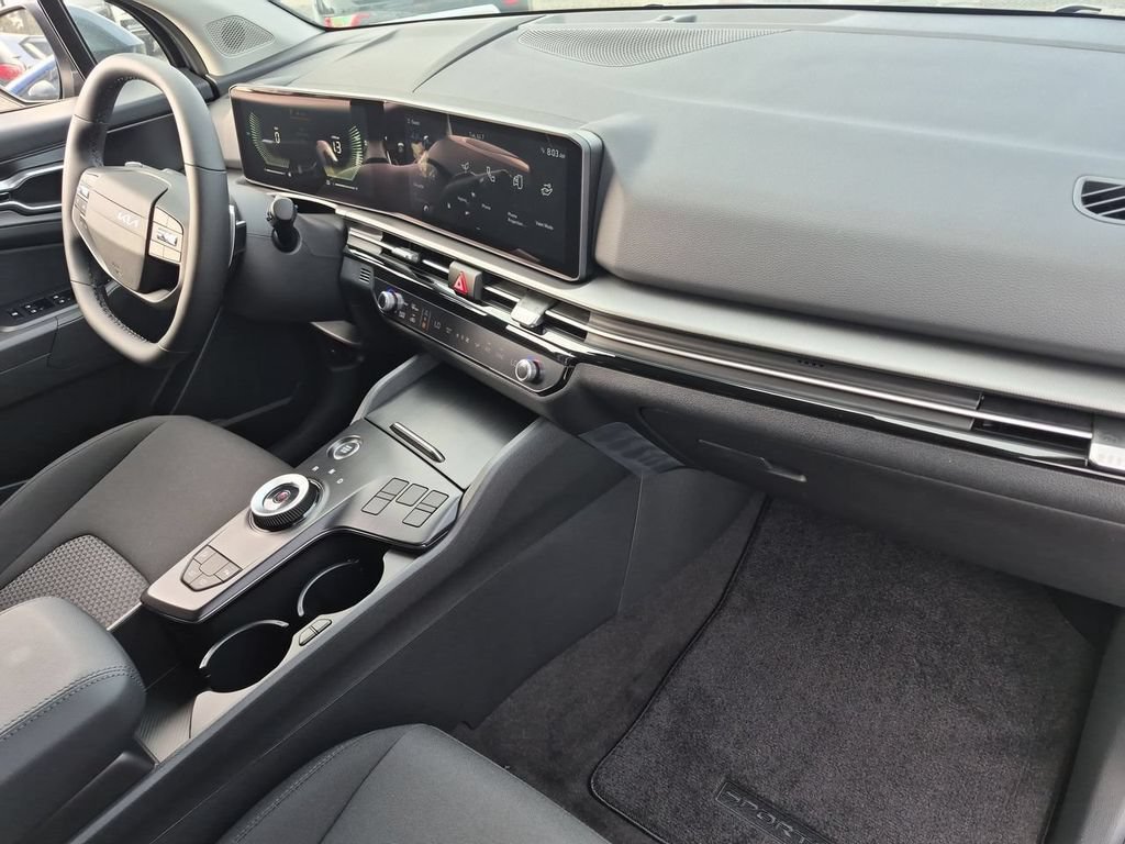 New 2026 Kia Sportage LX FWD image 29