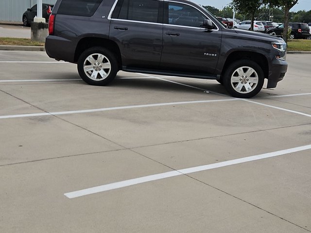 Used 2017 Chevrolet Tahoe LT RWD video 4