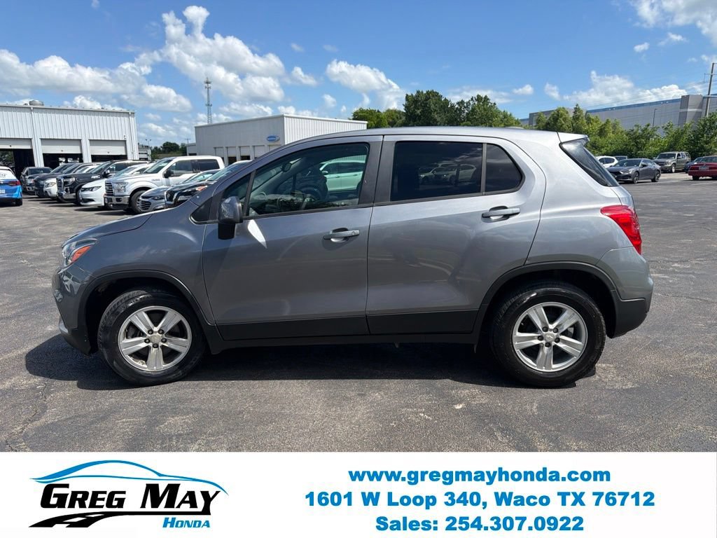 Used 2020 Chevrolet Trax LS w/ Tint and Cruise Package FWD image 5