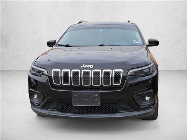 Used 2019 Jeep Cherokee Latitude Plus w/ Comfort/Convenience Group image 2