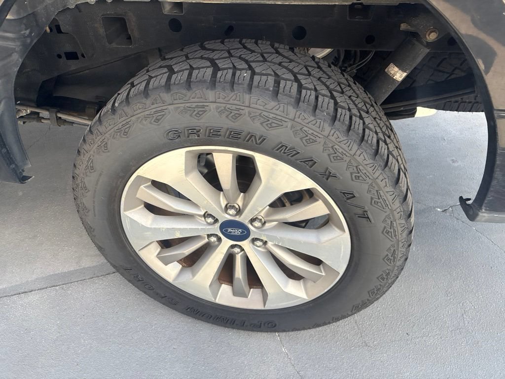 Used 2017 Ford F150 XL w/ Equipment Group 101A Mid AWD/4WD image 14