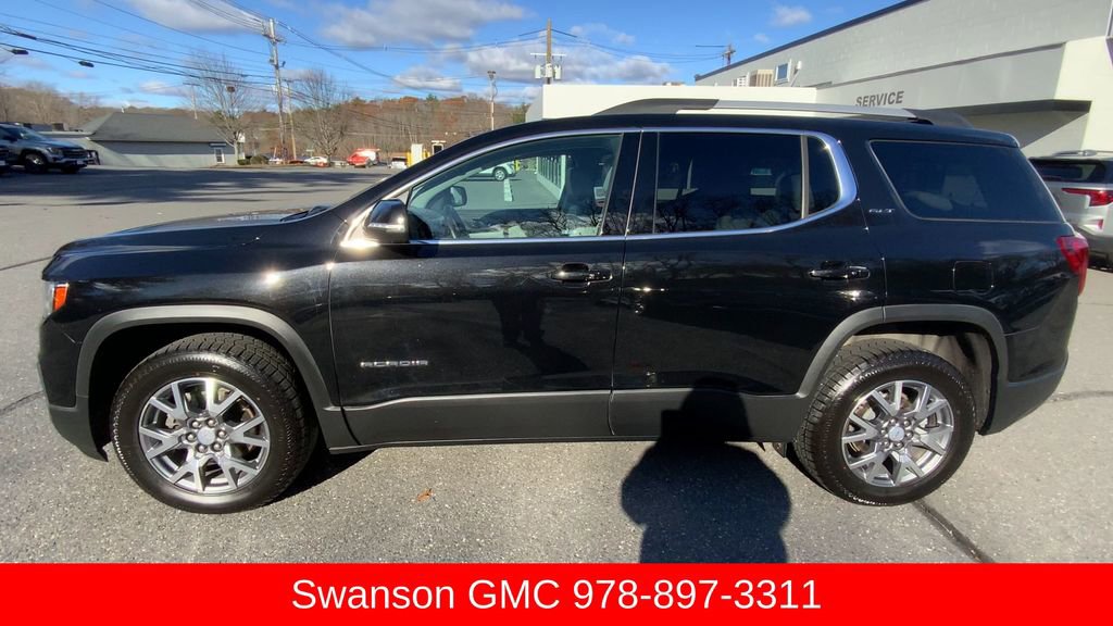 Certified 2023 GMC Acadia SLT w/ Technology Package image 8