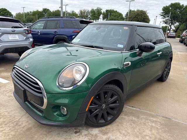 Used 2020 MINI Cooper 2-Door Hardtop image 6