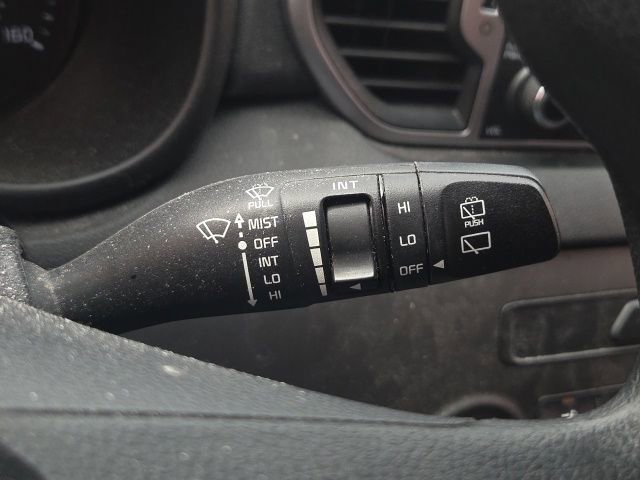 Used 2017 Kia Sportage LX FWD image 37