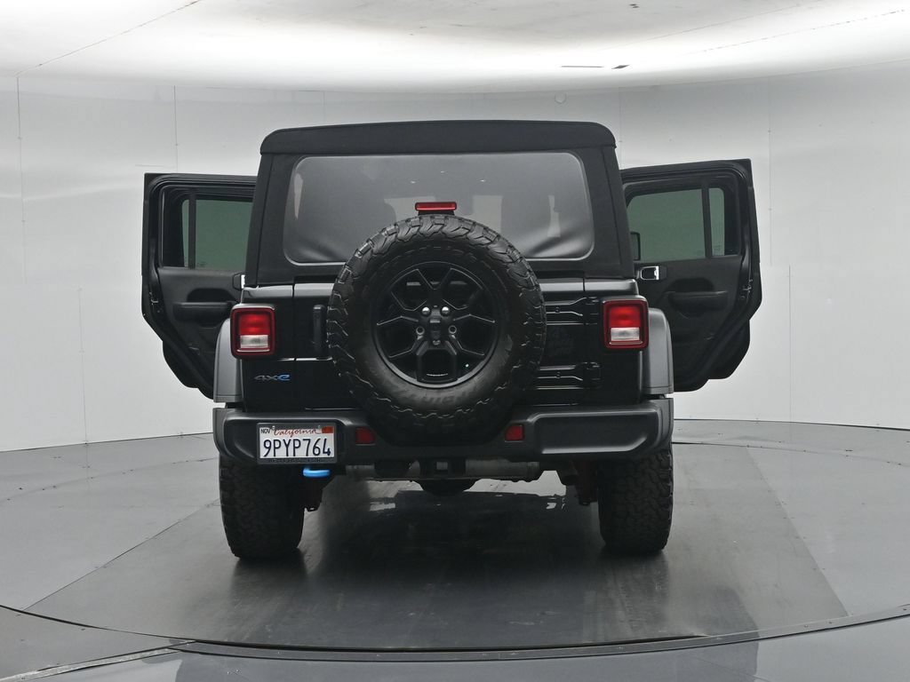 Used 2024 Jeep Wrangler Unlimited AWD/4WD image 35