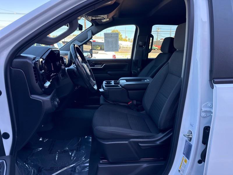 Used 2024 Chevrolet Silverado 2500 LT image 34