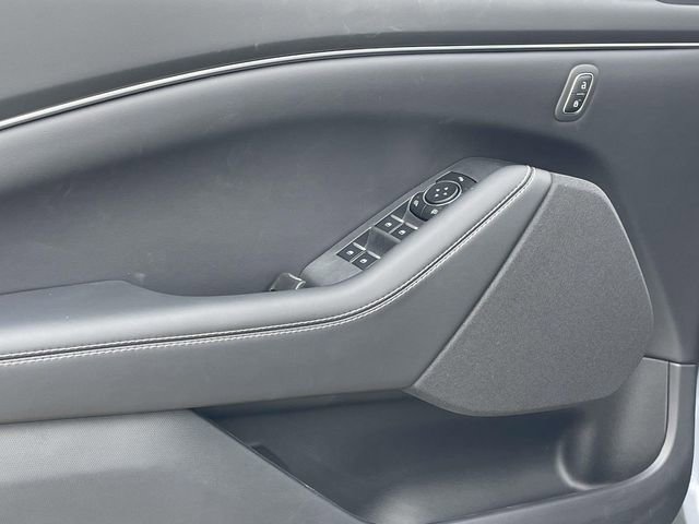 New 2026 Ford Mustang Mach-E Select image 11