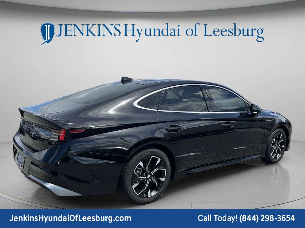Certified 2024 Hyundai Sonata SEL FWD image 5