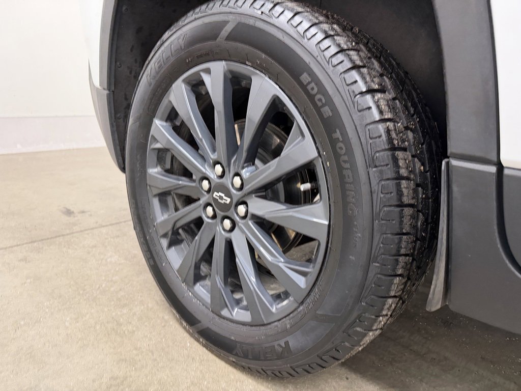 Certified 2023 Chevrolet Traverse RS w/ LPO, Floor Liner Package image 22