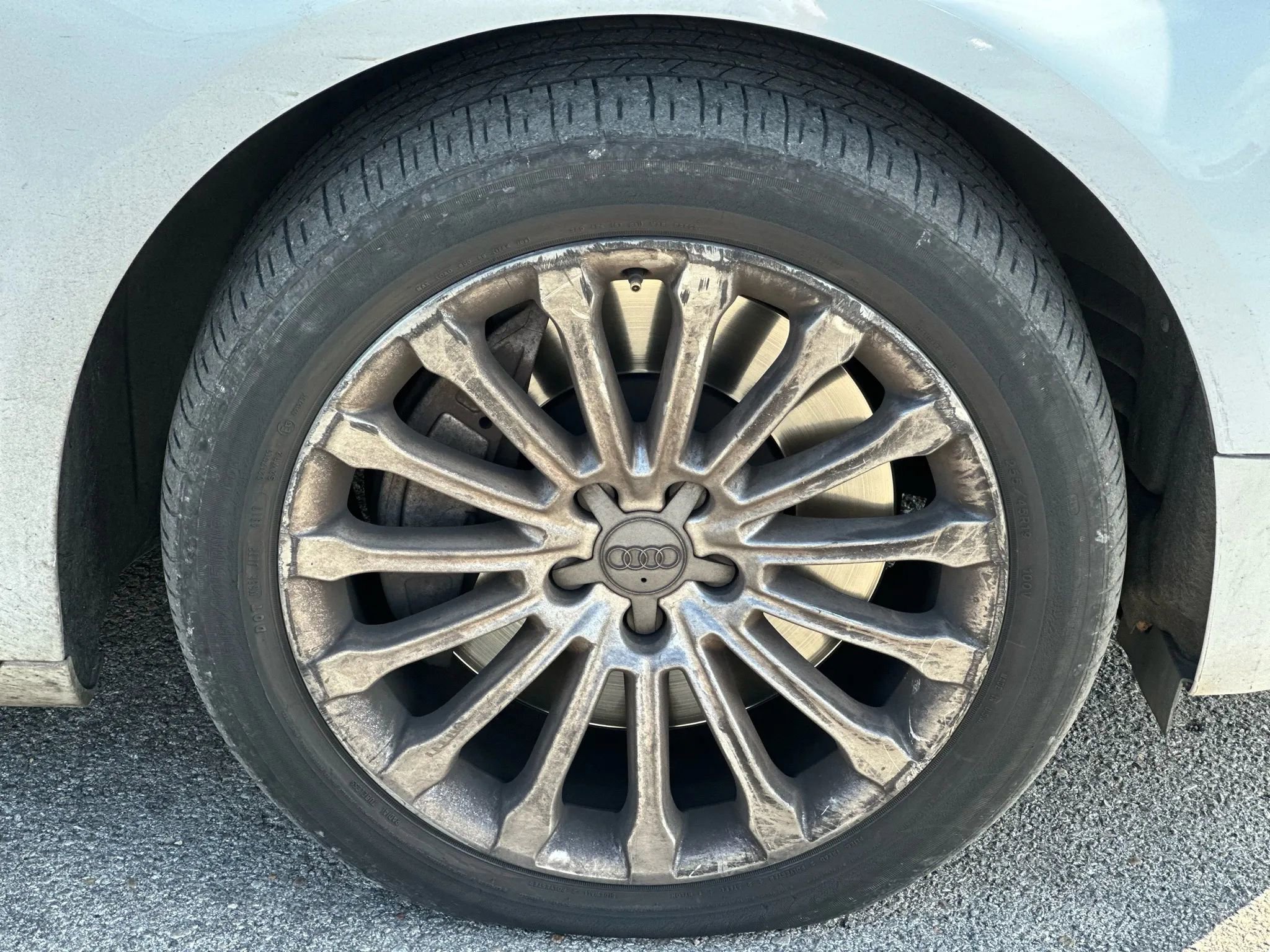 Used 2014 Audi A8 L 4.0T w/ Luxury Package image 26