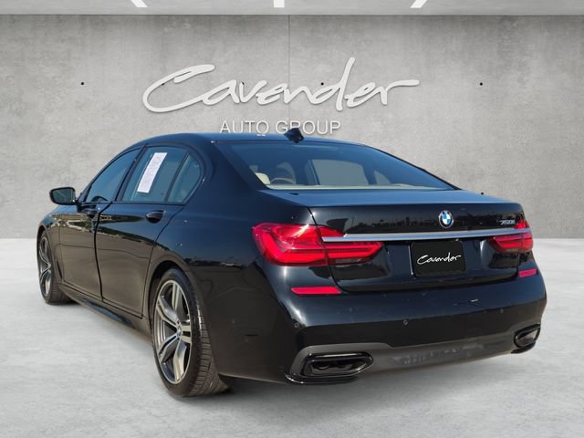 Used 2017 BMW 750i RWD image 14