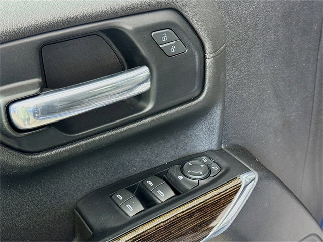 Used 2019 GMC Sierra 1500 SLE w/ SLE Value Package image 19