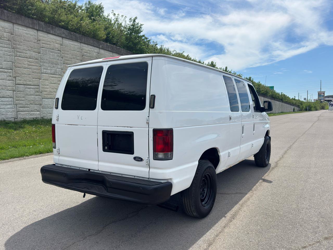 Used 2011 Ford E-250 and Econoline 250 w/ PWR Group RWD image 6