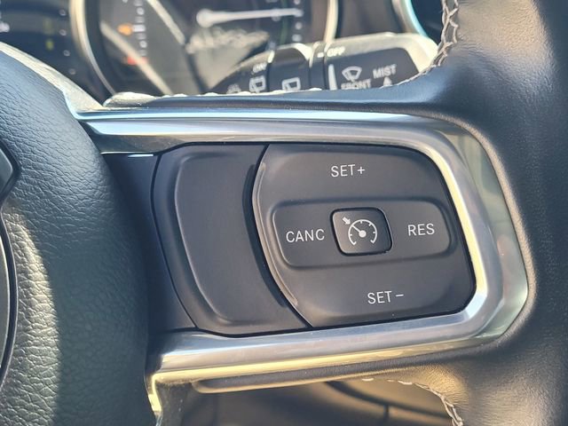 Used 2023 Jeep Wrangler Unlimited Sahara w/ Cold Weather Group AWD/4WD image 16
