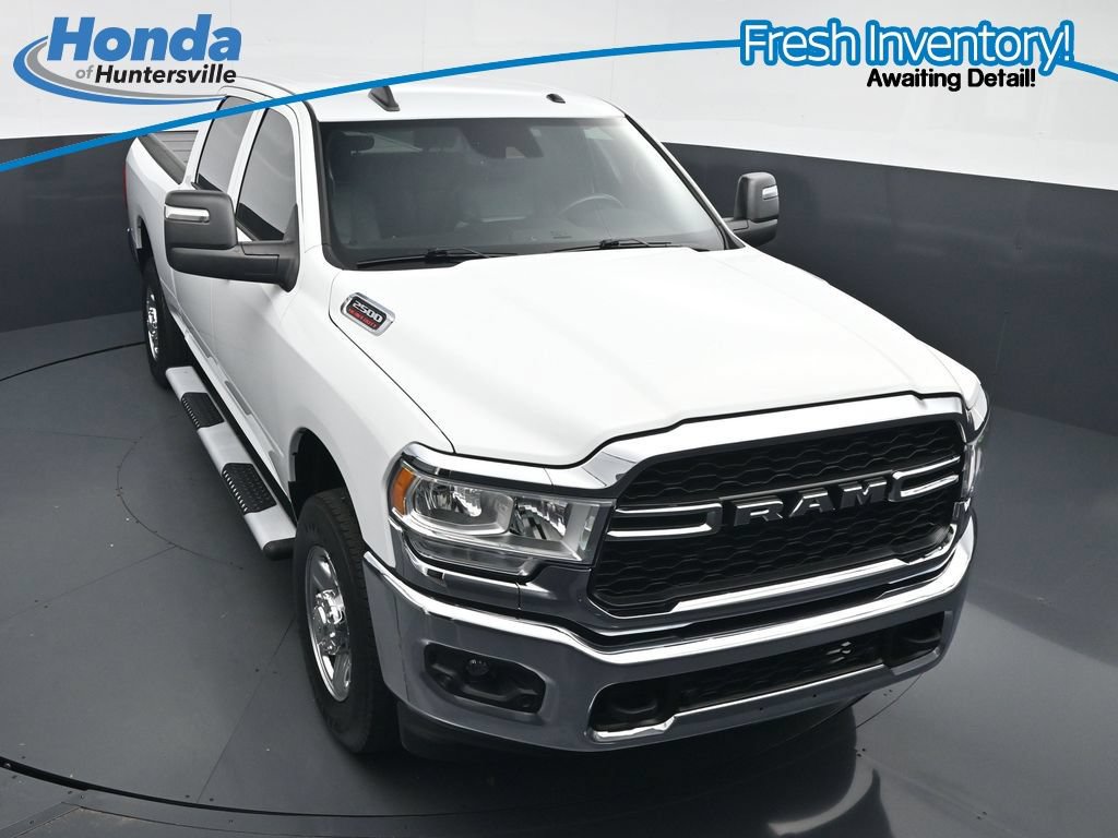 Used 2024 RAM 2500 Tradesman w/ Safety Group AWD/4WD image 18