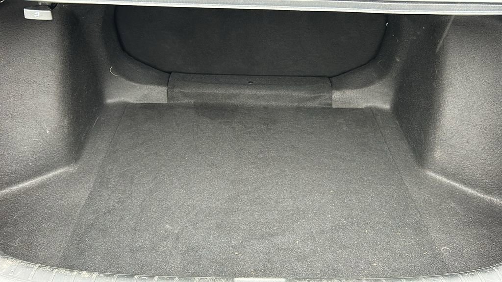 Used 2022 Honda Civic LX image 25