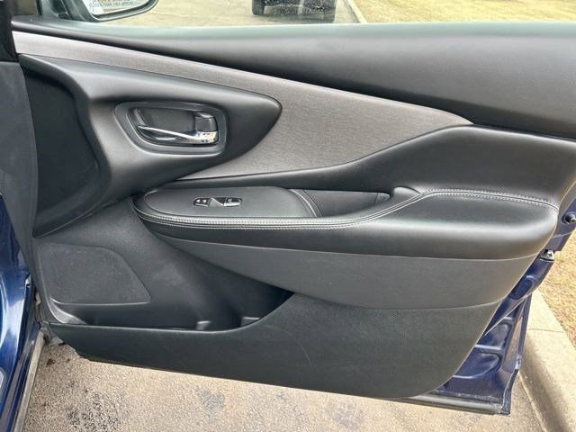 Used 2019 Nissan Murano SV image 43