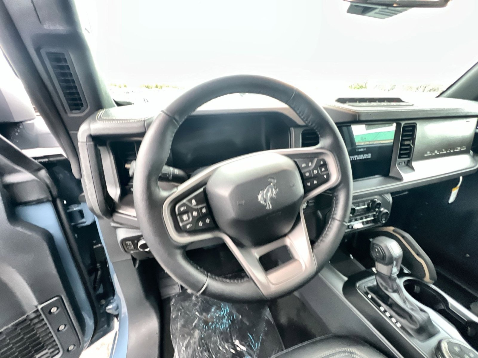 New 2025 Ford Bronco Badlands image 16