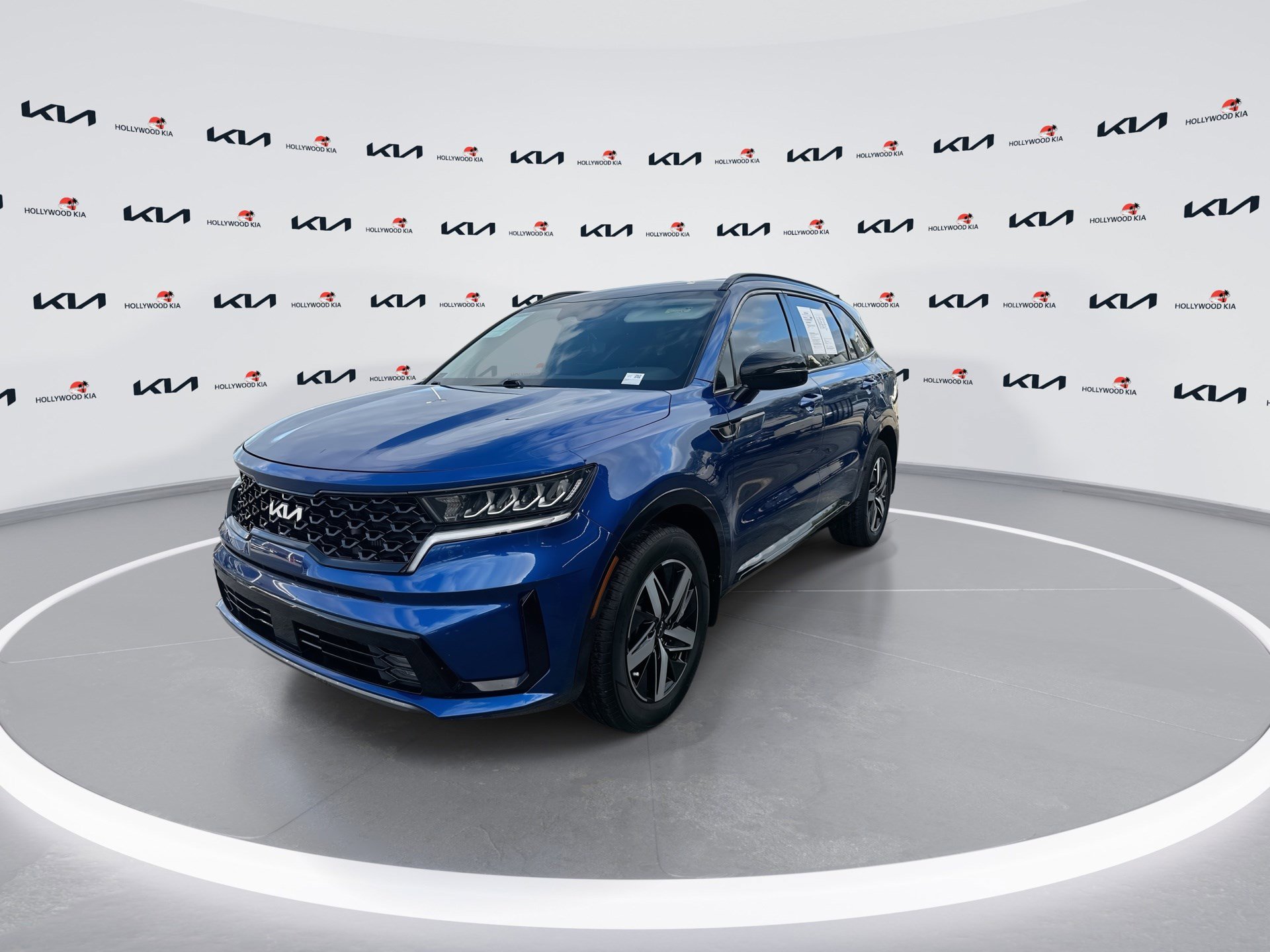 Certified 2022 Kia Sorento EX FWD image 4