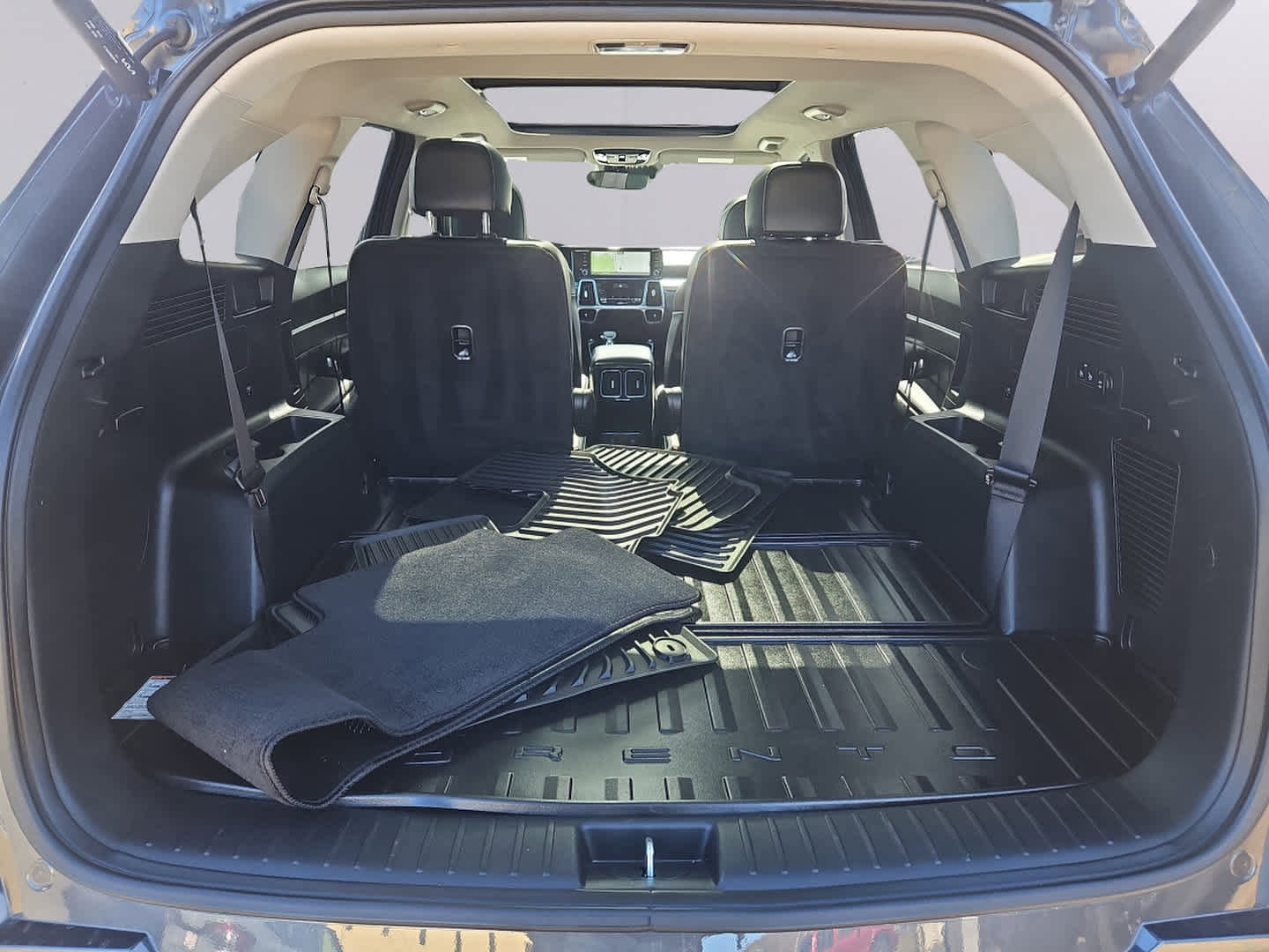 Used 2023 Kia Sorento SX image 33