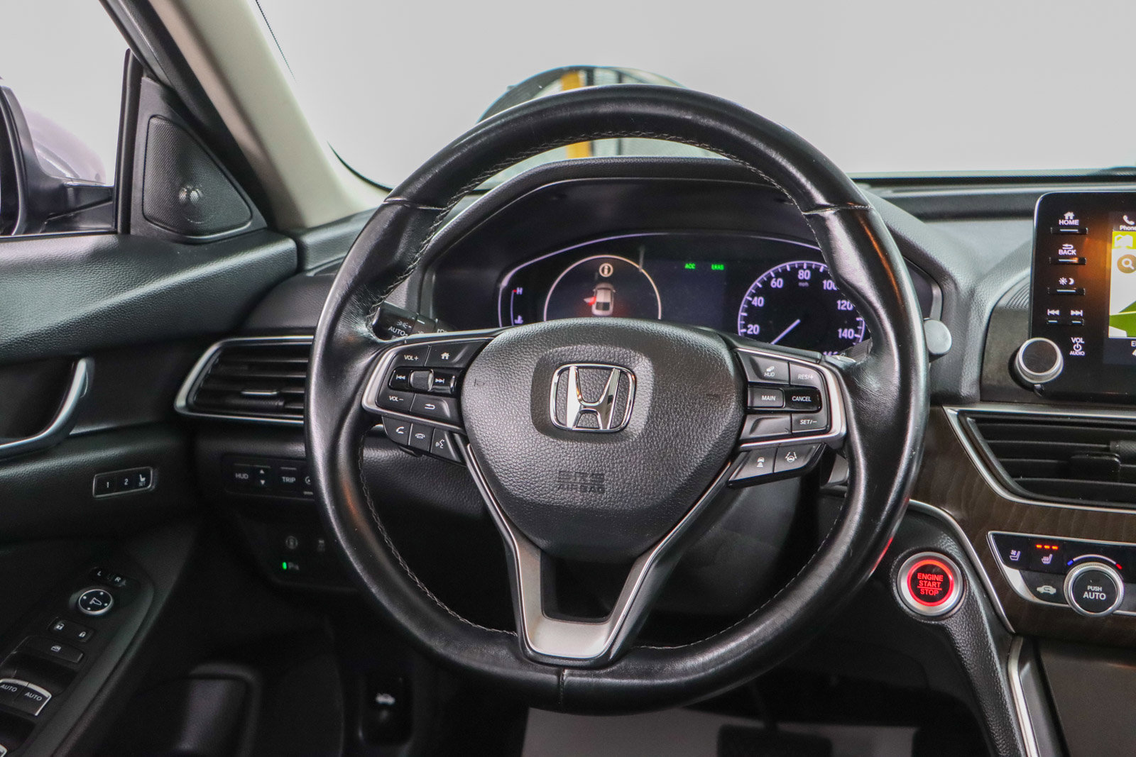 Used 2019 Honda Accord Touring image 12