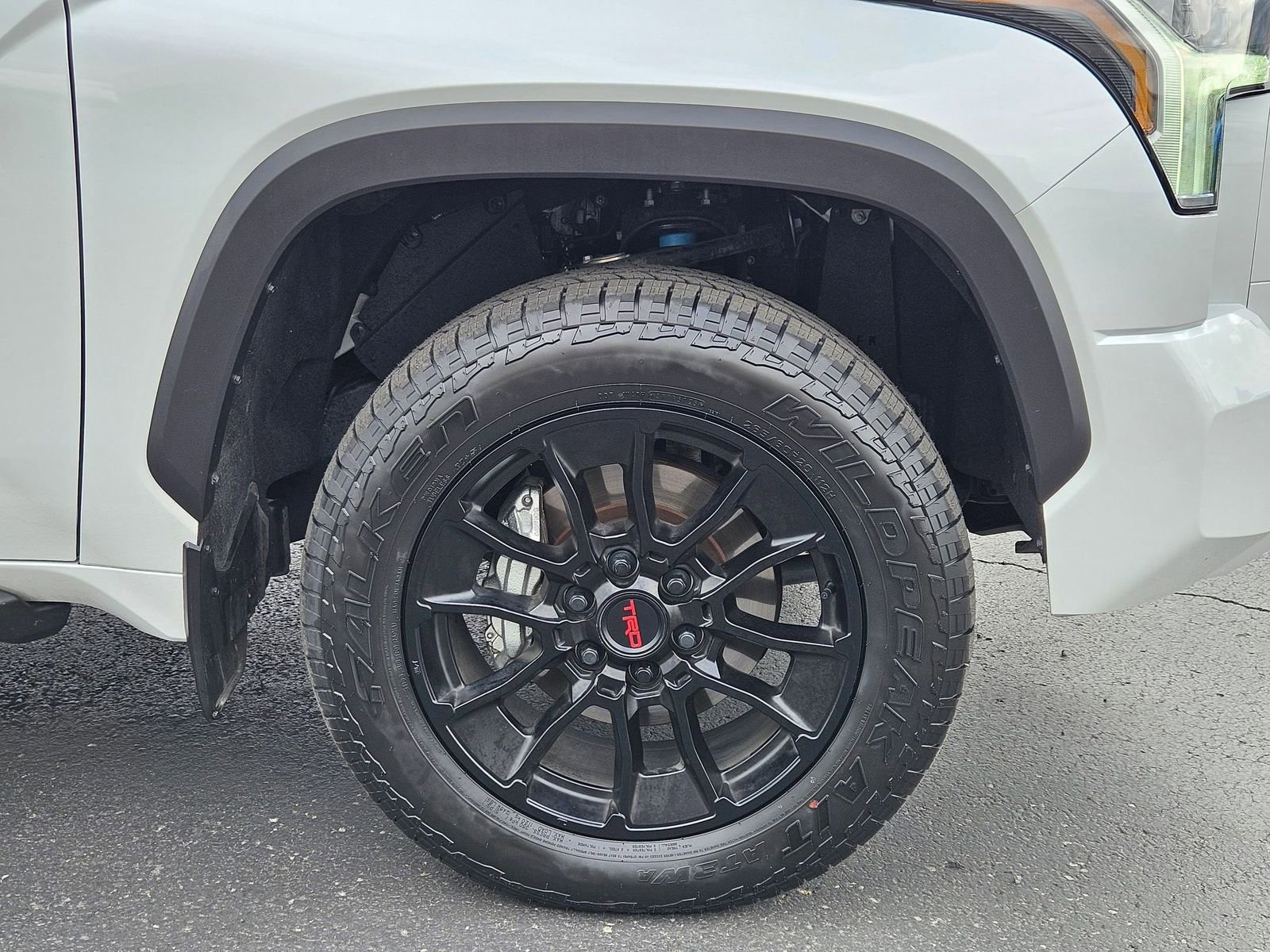 Used 2025 Toyota Tundra Limited w/ TRD Off-Road Package image 32