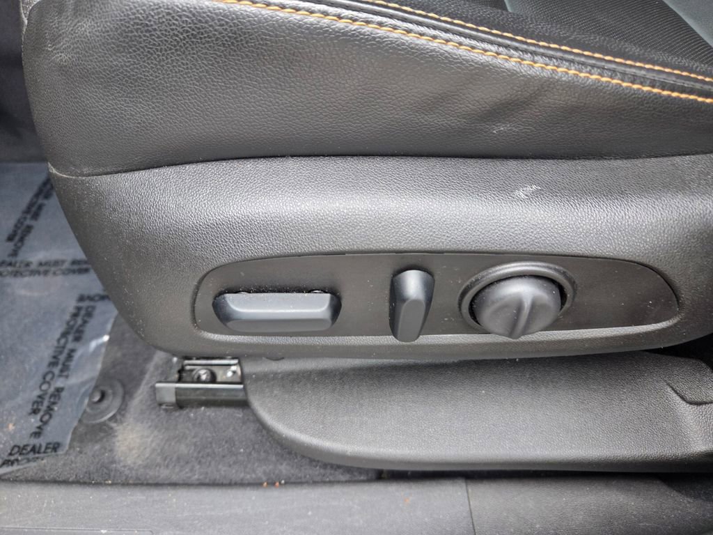 Certified 2021 GMC Terrain SLT w/ Elevation Edition image 6