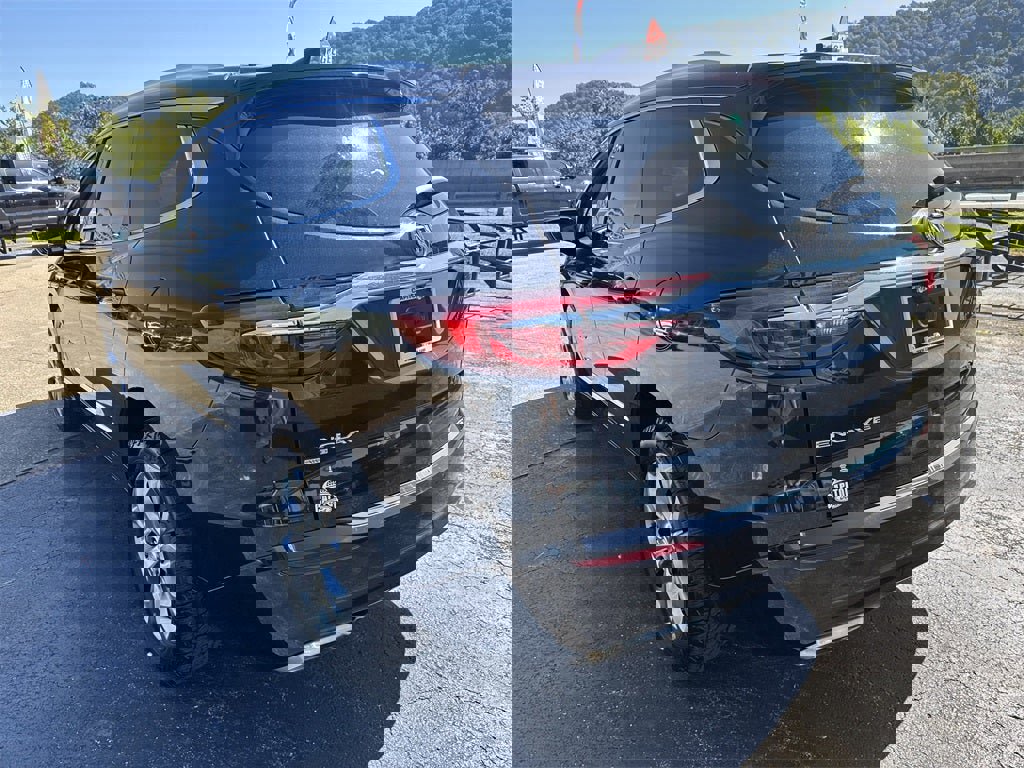 Used 2021 Buick Enclave Avenir w/ Avenir Technology Package image 6